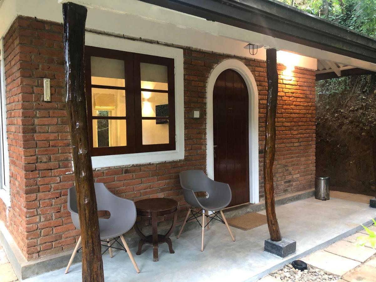 River Garden Resort Белихул Оя Екстериор снимка